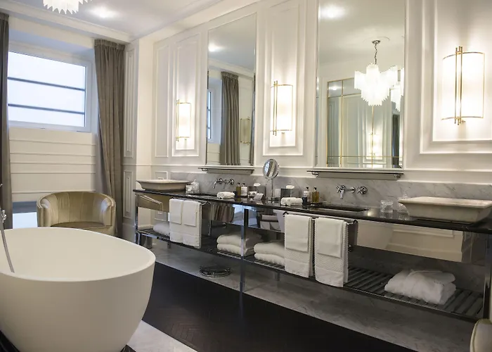 Vilon - Small Luxury Of The World