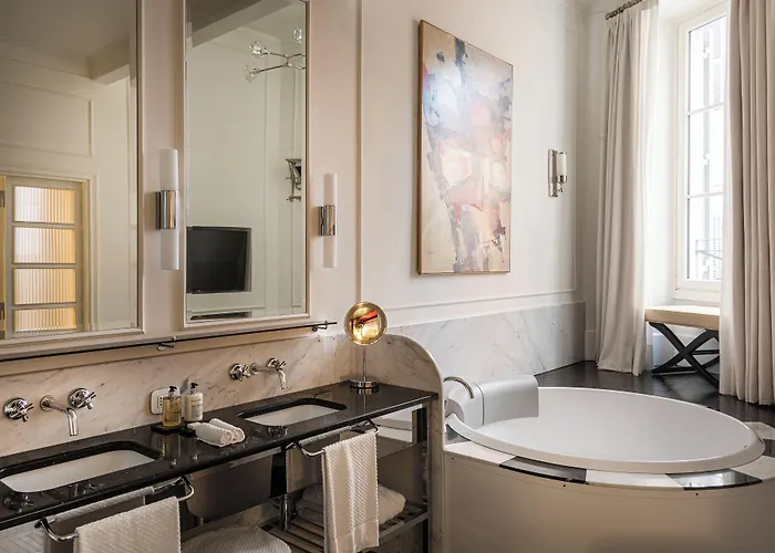 Vilon - Small Luxury Of The World